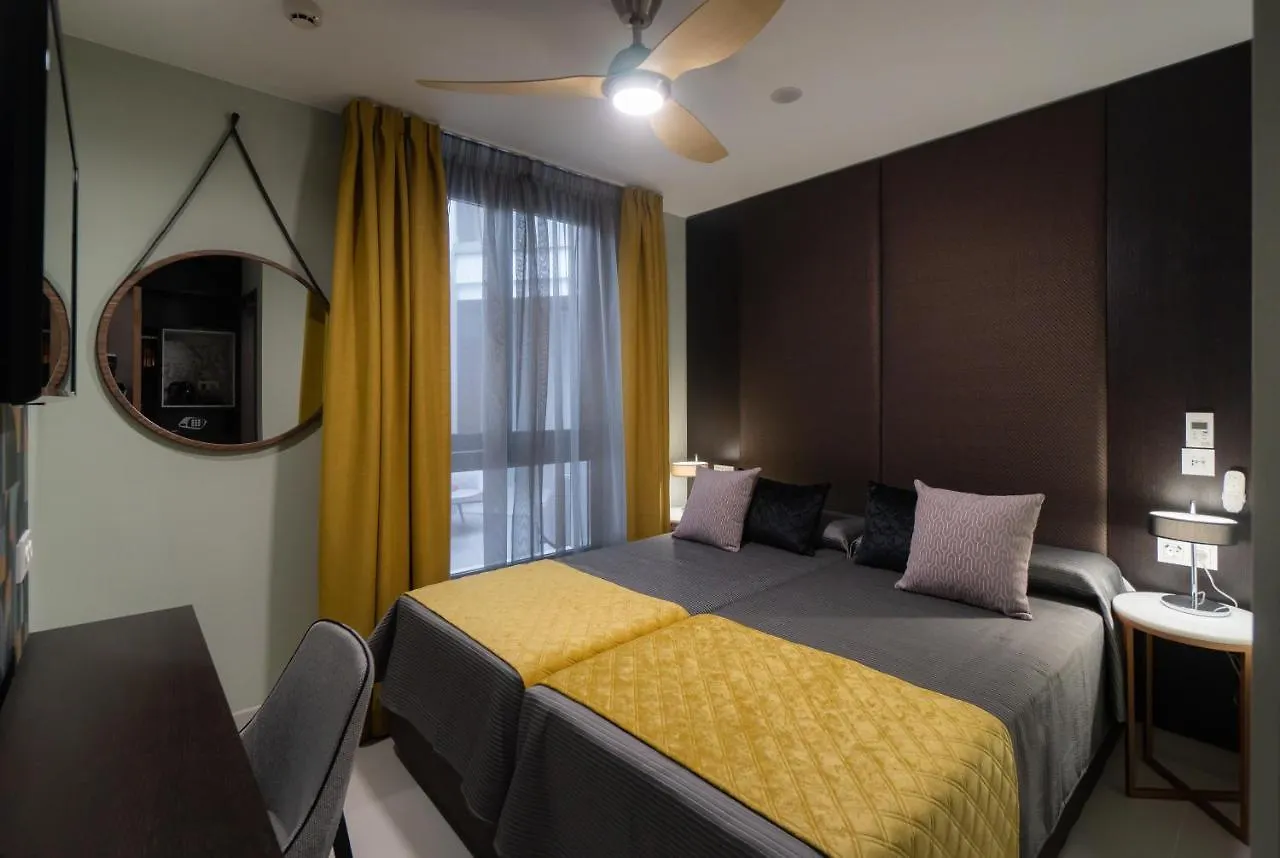 Hotel Perla Del Sur Τορρεμολίνος