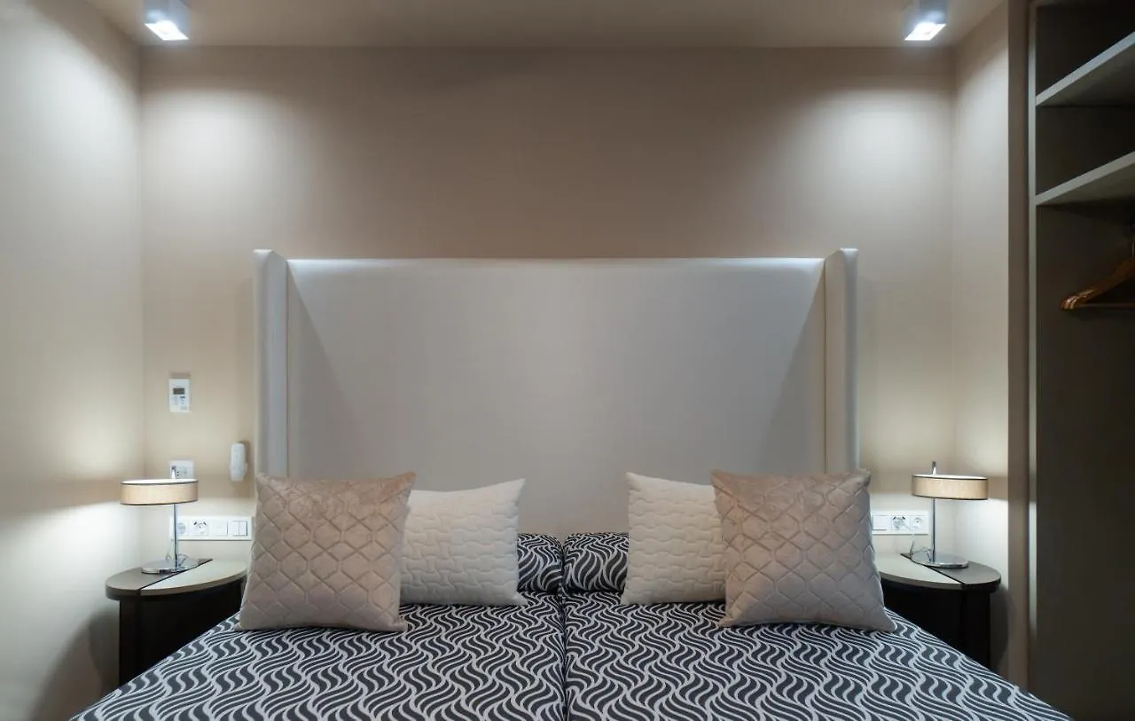 **  Hotel Perla Del Sur Τορρεμολίνος Ισπανία